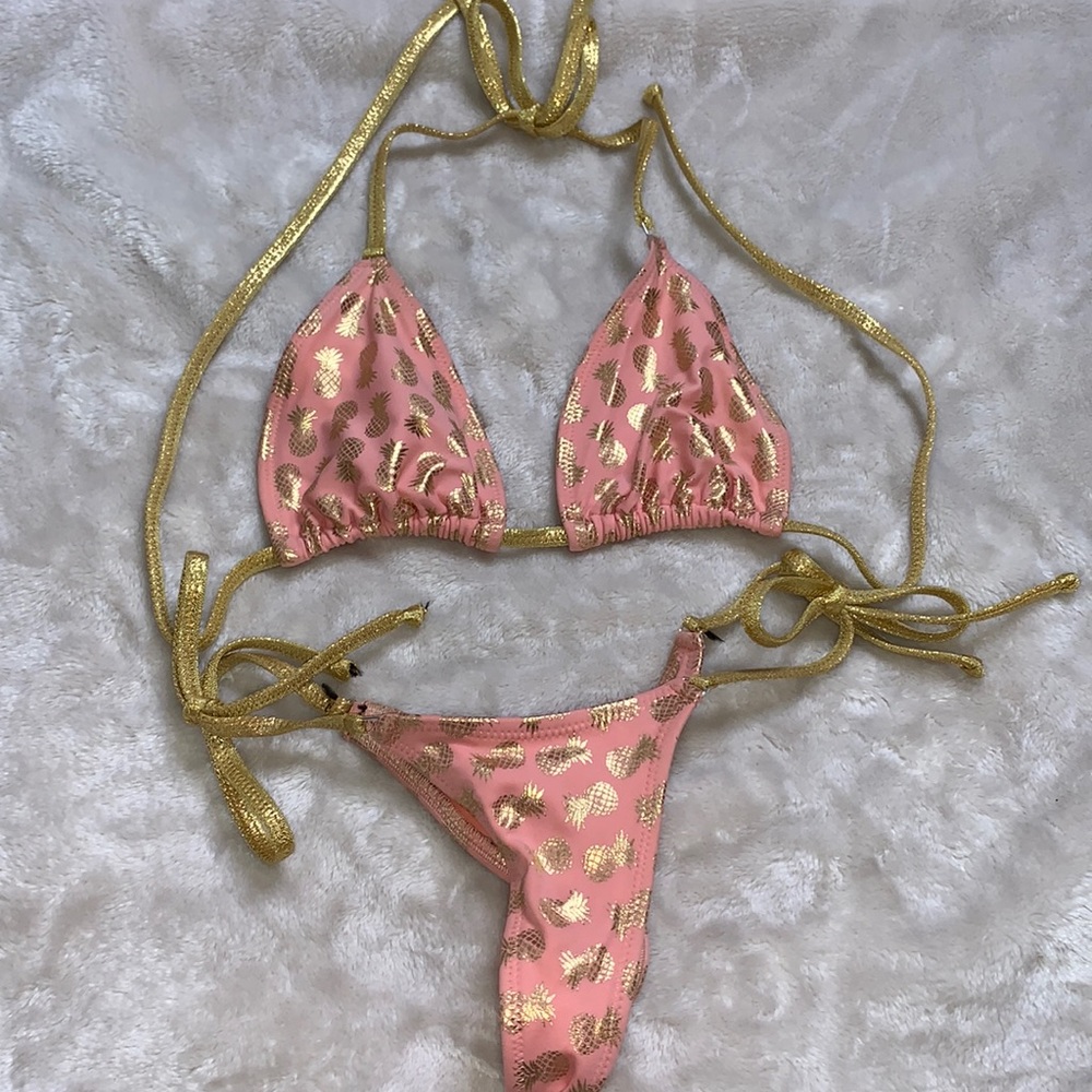 Posing bikini
